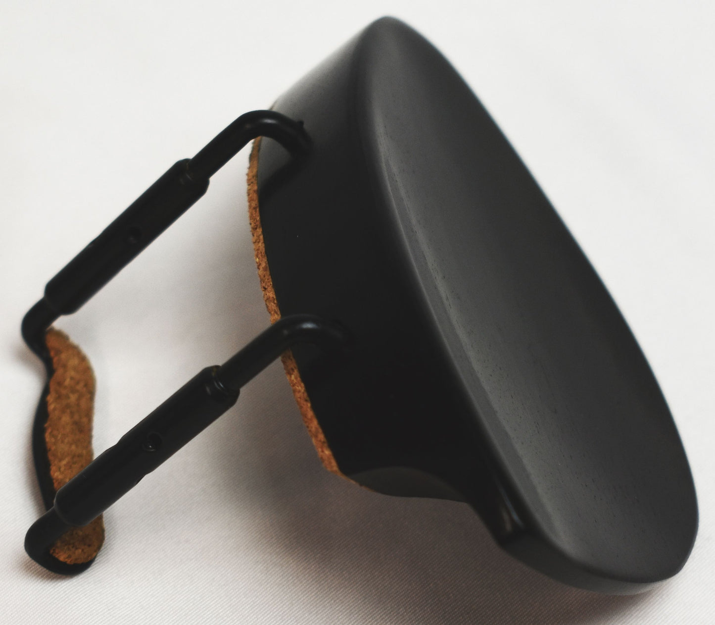 Nero Berlin Violin Chinrest with Black or Chrome Brackets