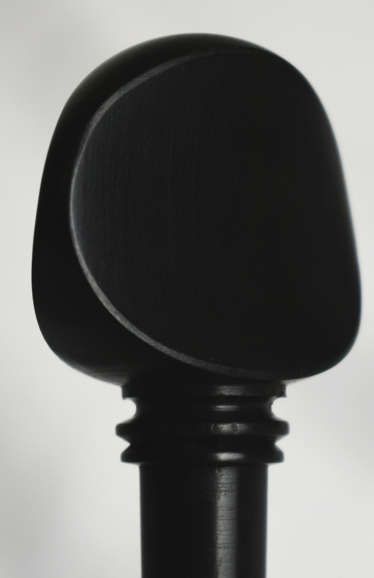 Swiss Style Cello Peg Set in Nero