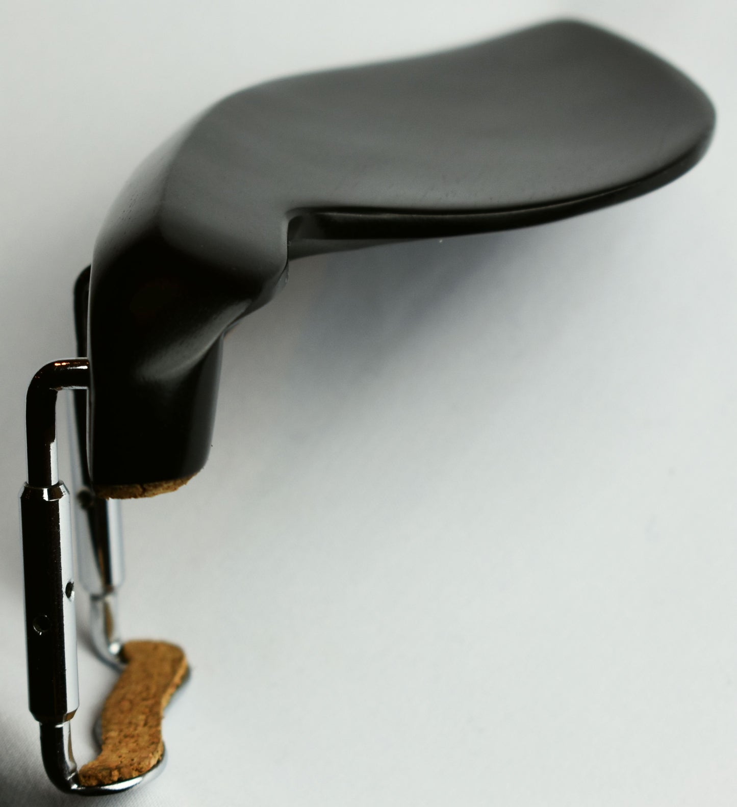 Handmade Elegant Guarneri Violin Chinrest in Ceylones Ebony, Indian Rosewood or Himalayan Boxwood by Figaro Importers