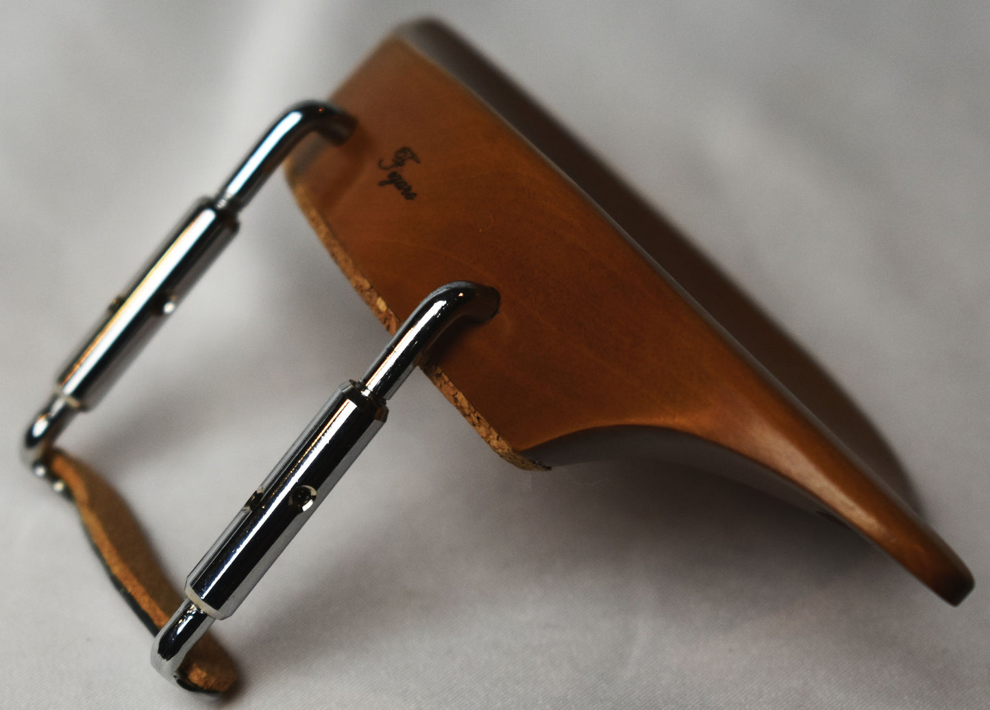 Handmade (21mm) Morawetz Violin Chinrest in Ceylonese Ebony, Himalayan Boxwood, or Ceylonese Ebony